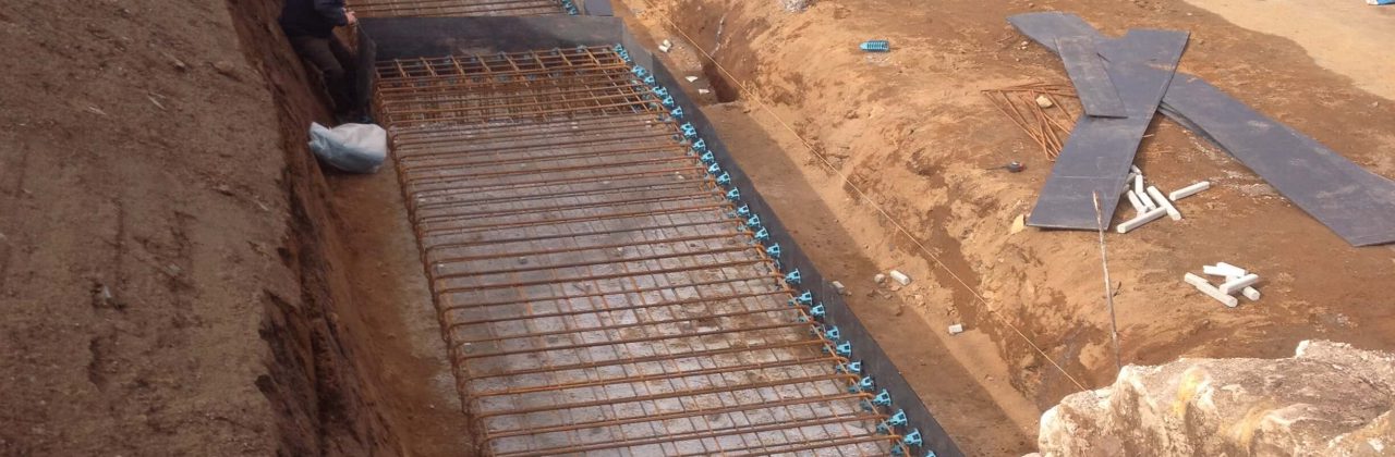 St Quivox Churchyard, Auchincrive